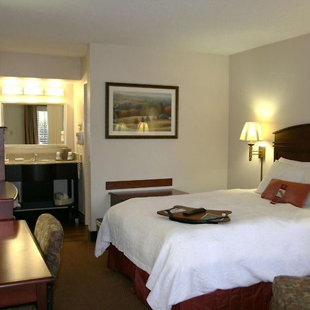 Hampton Inn Dalton Εξωτερικό φωτογραφία