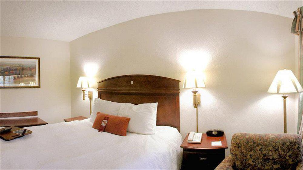 Hampton Inn Dalton Εξωτερικό φωτογραφία