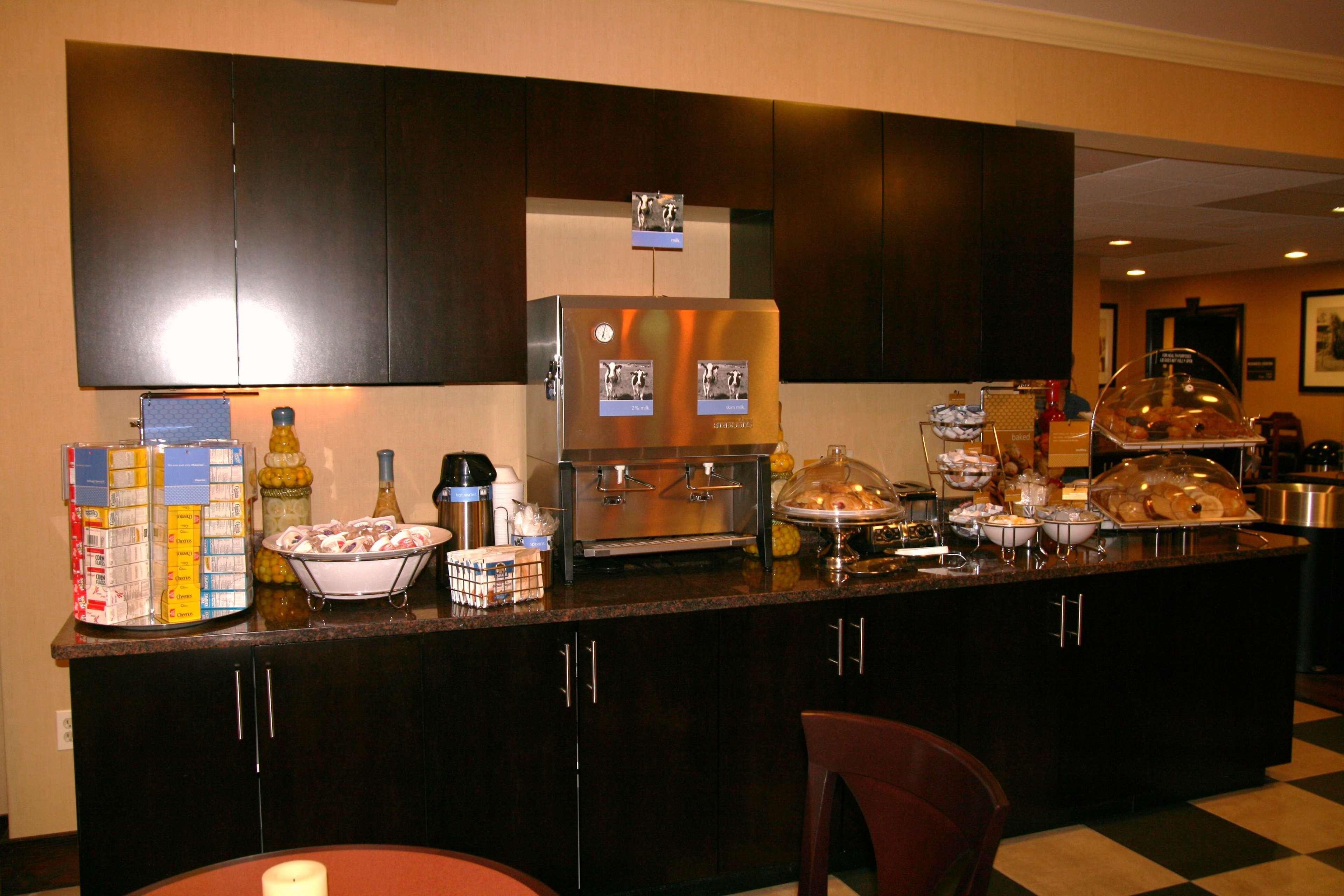 Hampton Inn Dalton Εξωτερικό φωτογραφία